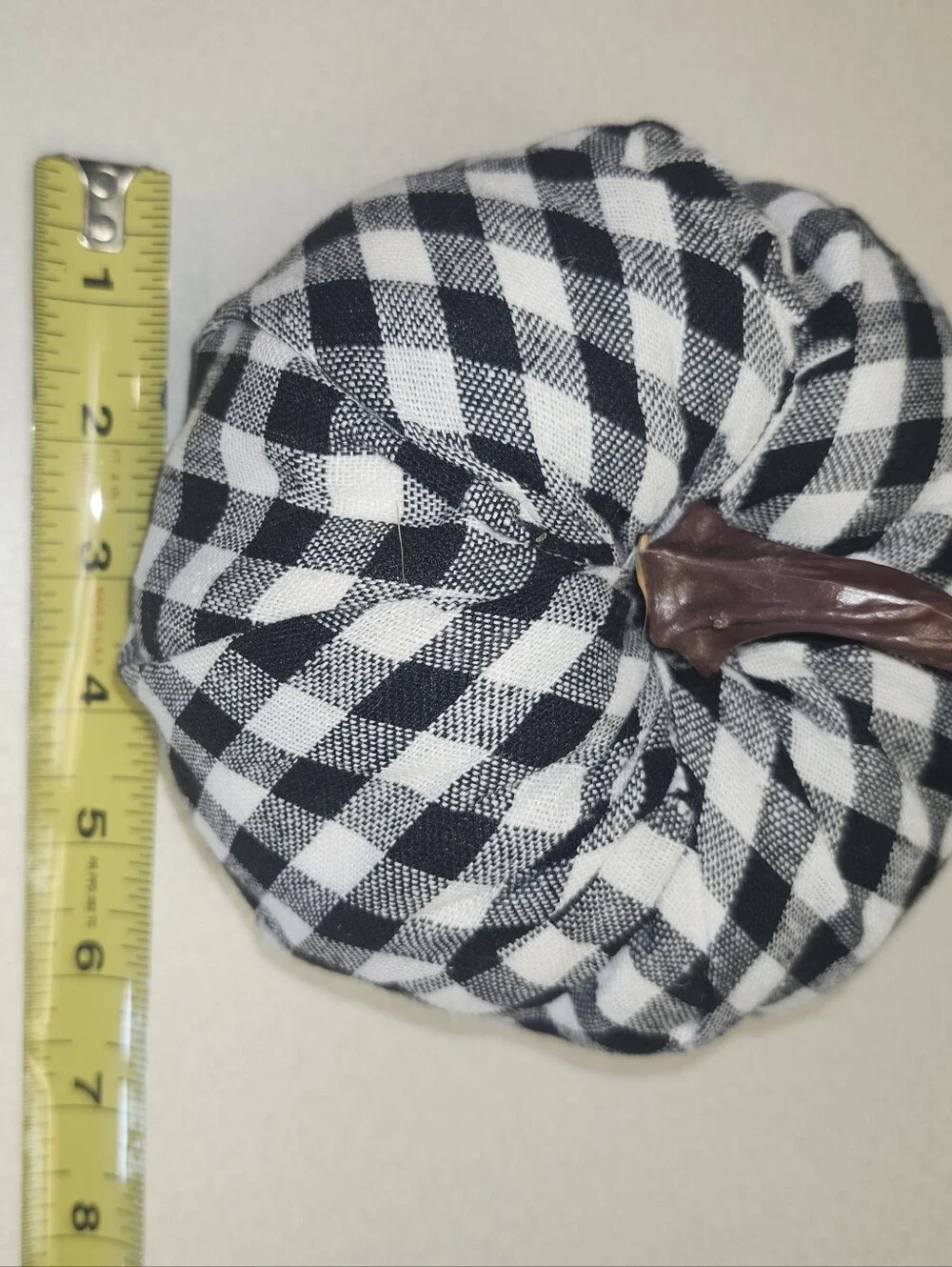 2 Kitchen Towels & A 7